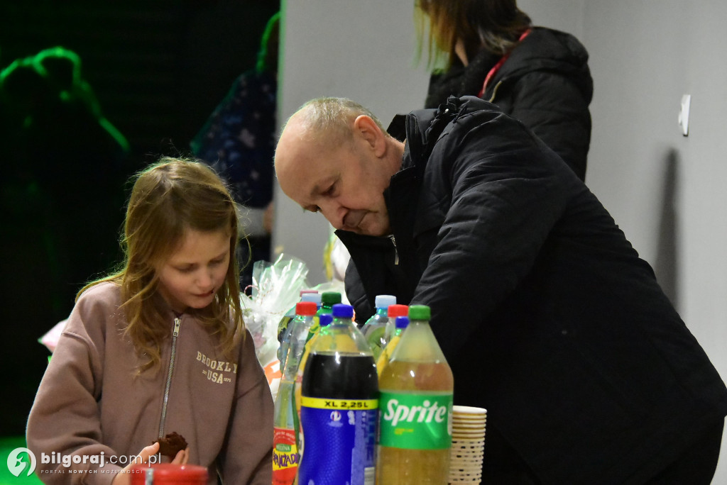 Wielkie serca w Soli. Karnawałowa zabawa, by pomóc 12-letniemu Adasiowi