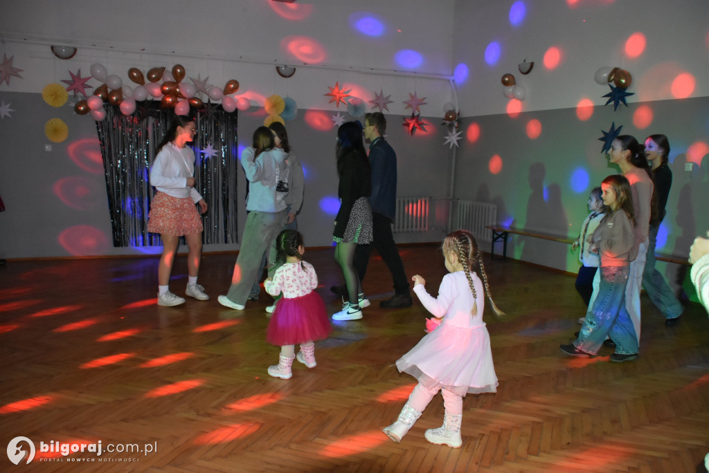 Wielkie serca w Soli. Karnawałowa zabawa, by pomóc 12-letniemu Adasiowi