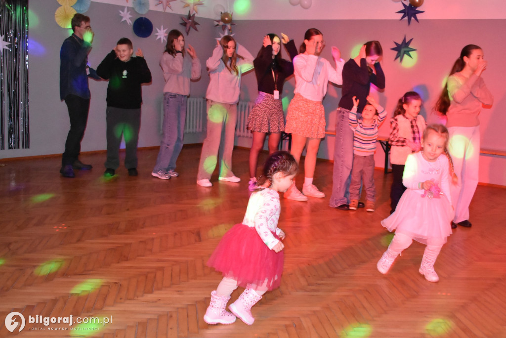 Wielkie serca w Soli. Karnawałowa zabawa, by pomóc 12-letniemu Adasiowi