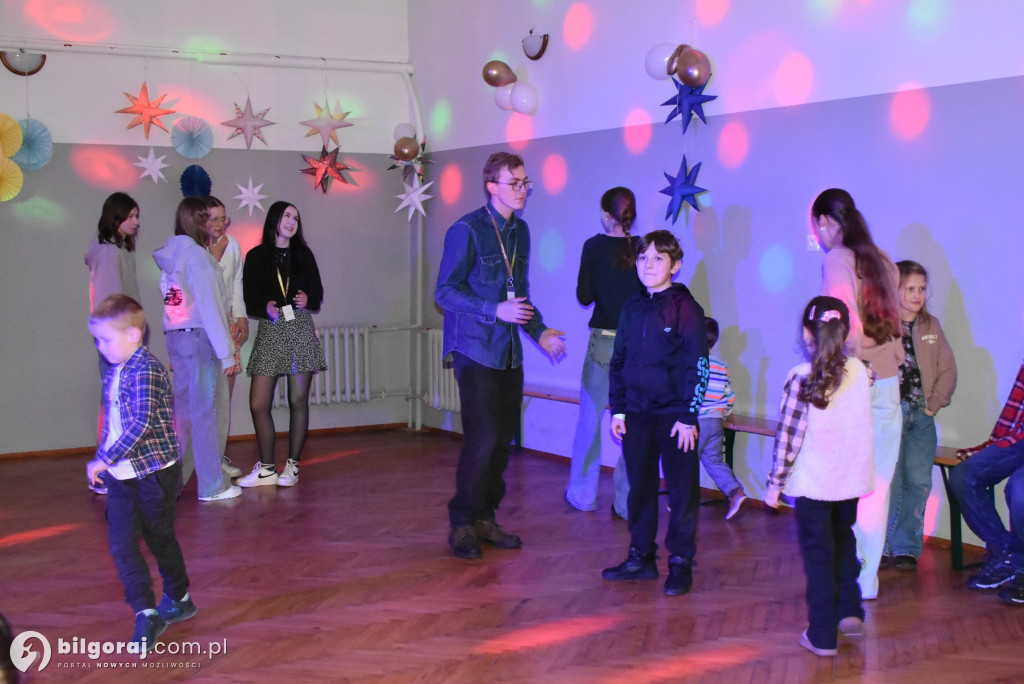 Wielkie serca w Soli. Karnawałowa zabawa, by pomóc 12-letniemu Adasiowi