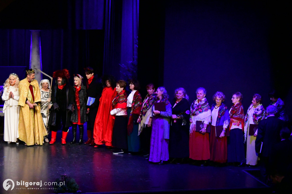 Biłgoraj. Jasełka i kolędy w wykonaniu seniorów