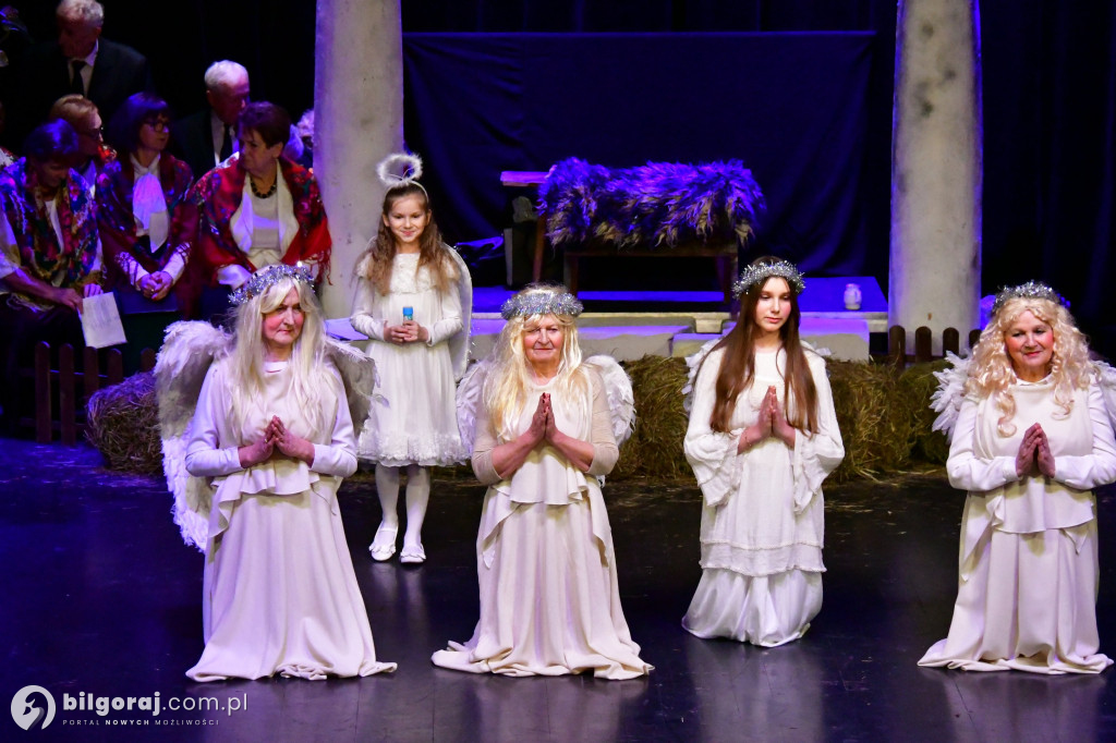 Biłgoraj. Jasełka i kolędy w wykonaniu seniorów