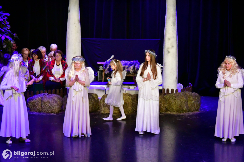 Biłgoraj. Jasełka i kolędy w wykonaniu seniorów