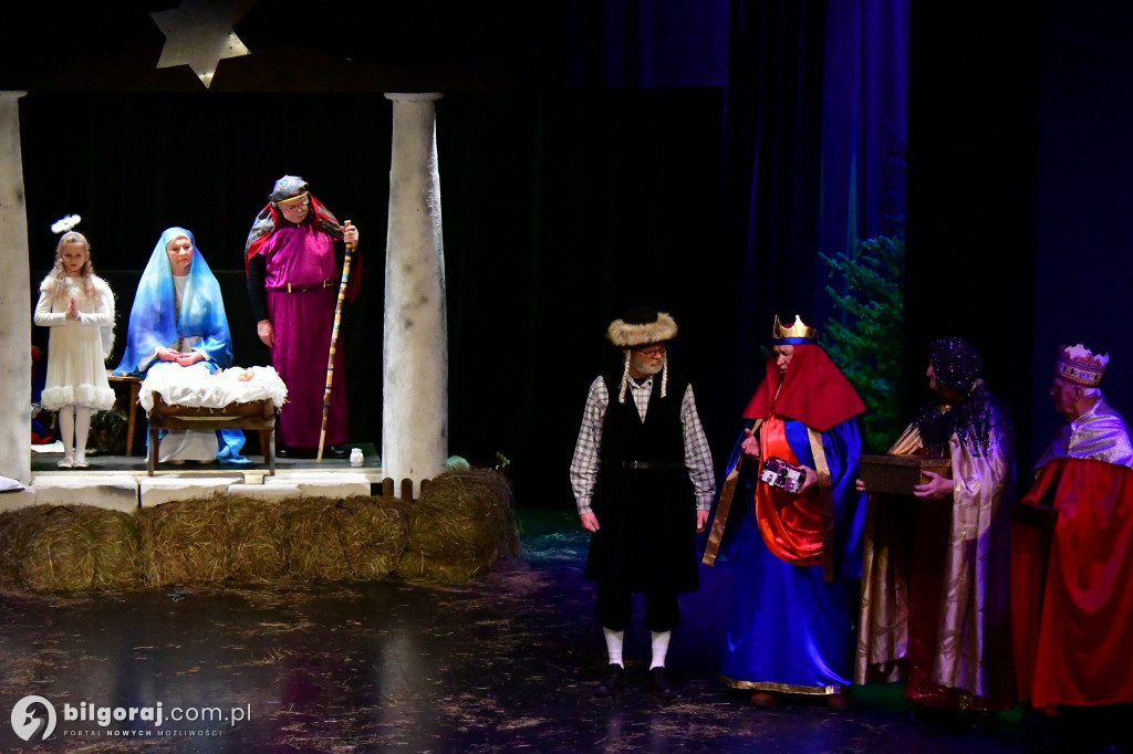 Biłgoraj. Jasełka i kolędy w wykonaniu seniorów