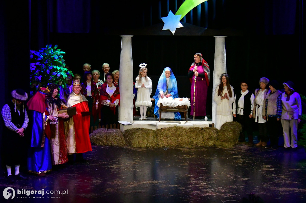 Biłgoraj. Jasełka i kolędy w wykonaniu seniorów