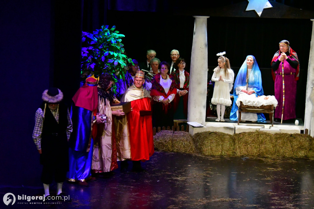 Biłgoraj. Jasełka i kolędy w wykonaniu seniorów