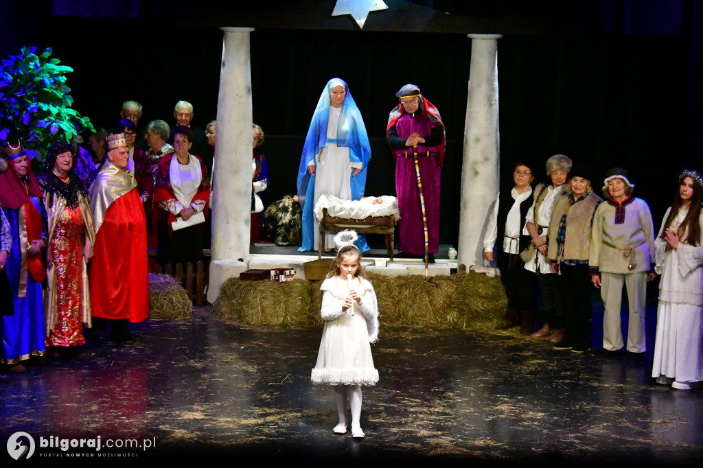 Biłgoraj. Jasełka i kolędy w wykonaniu seniorów