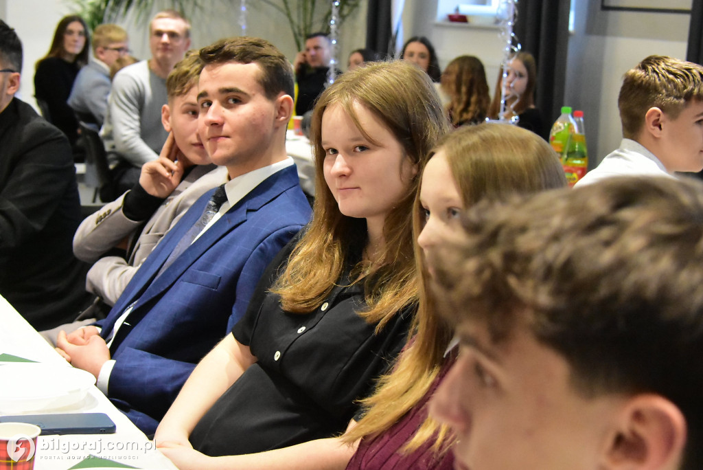 Młodzi sercem u Boga. Diecezjalne spotkanie opłatkowe KSM w Biszczy