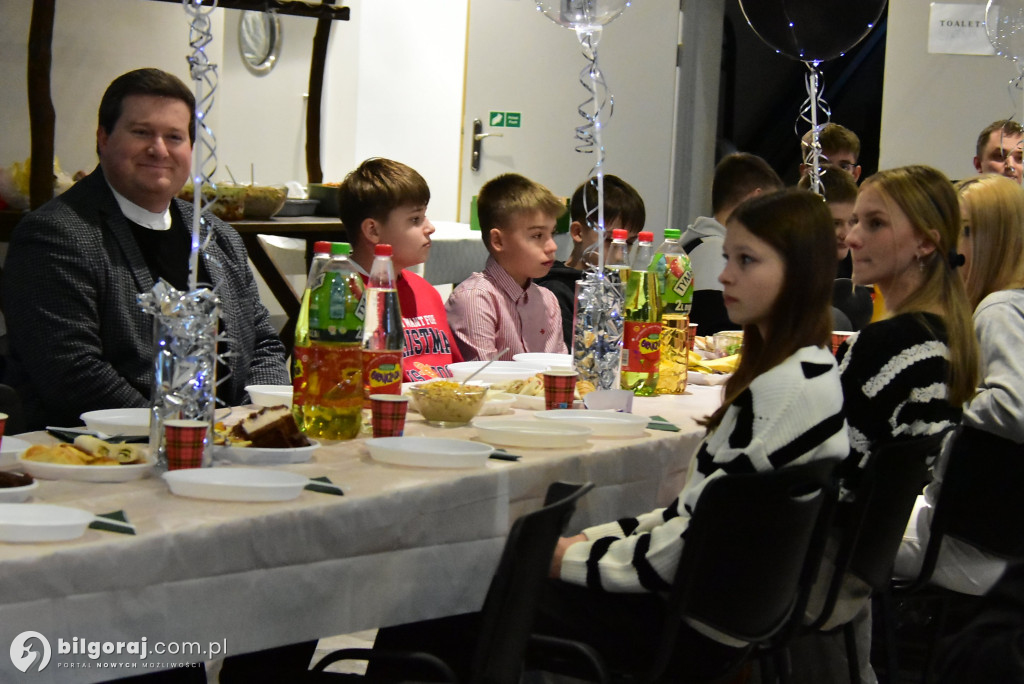 Młodzi sercem u Boga. Diecezjalne spotkanie opłatkowe KSM w Biszczy