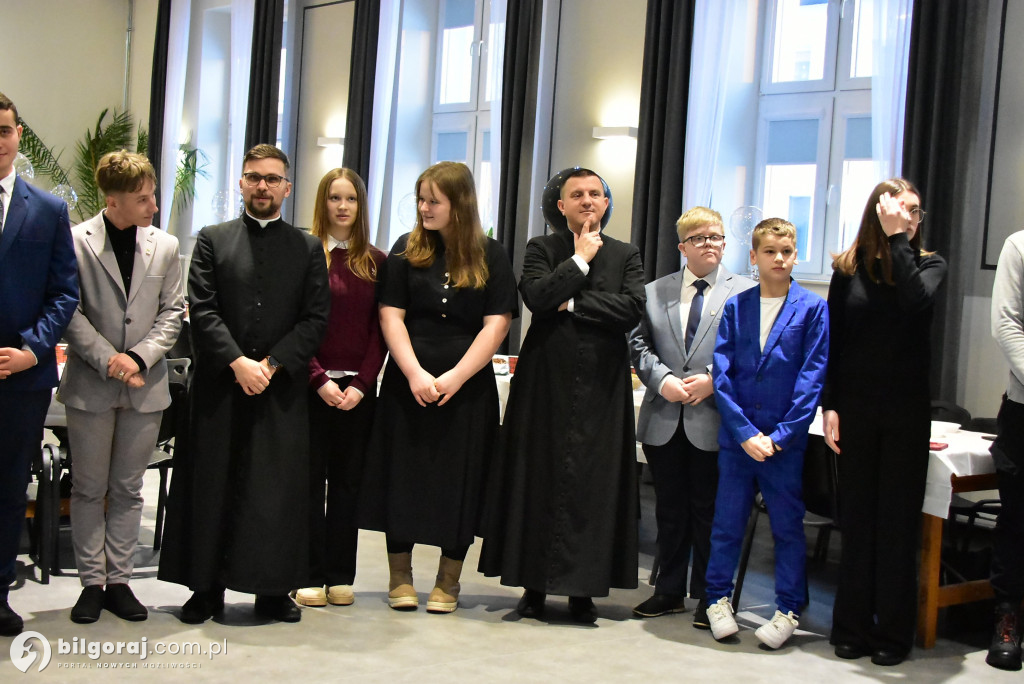 Młodzi sercem u Boga. Diecezjalne spotkanie opłatkowe KSM w Biszczy