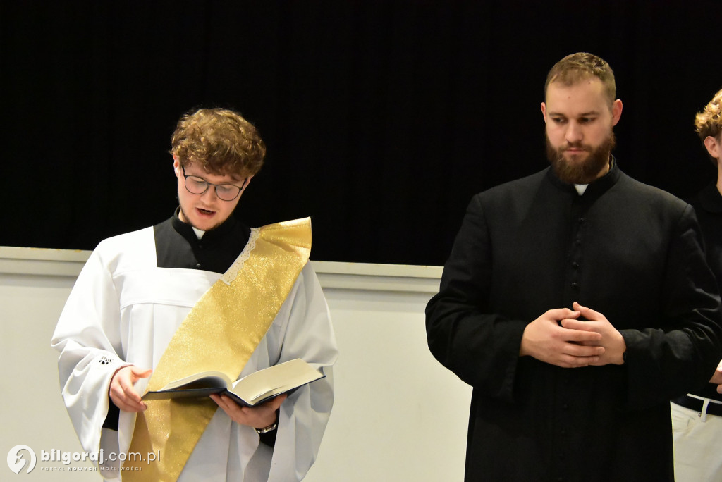 Młodzi sercem u Boga. Diecezjalne spotkanie opłatkowe KSM w Biszczy