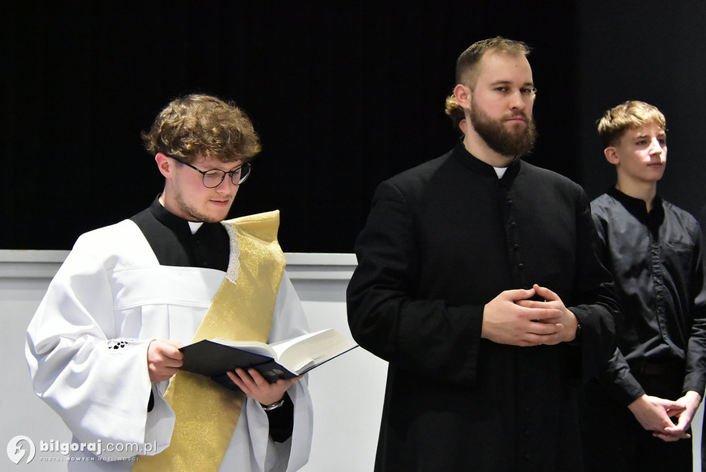 Młodzi sercem u Boga. Diecezjalne spotkanie opłatkowe KSM w Biszczy