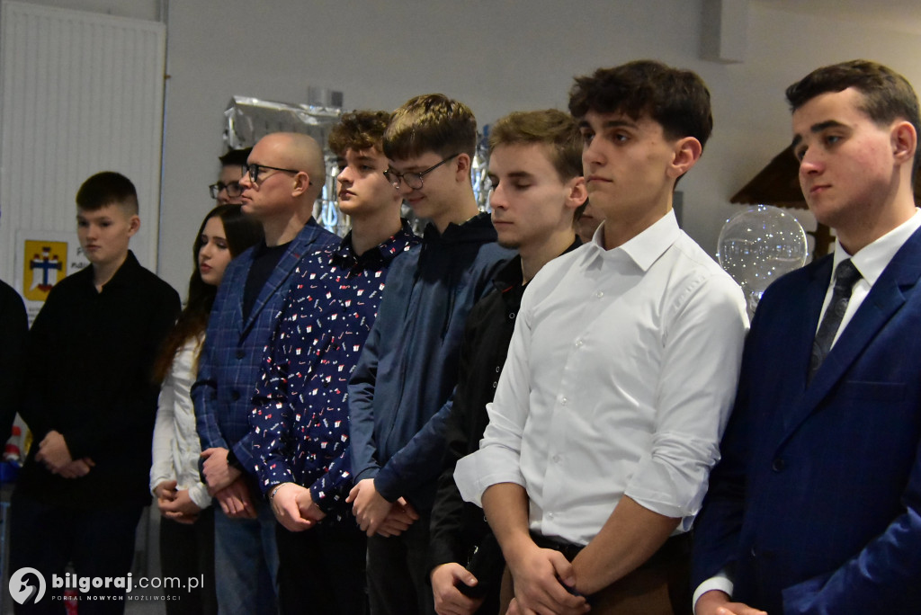 Młodzi sercem u Boga. Diecezjalne spotkanie opłatkowe KSM w Biszczy