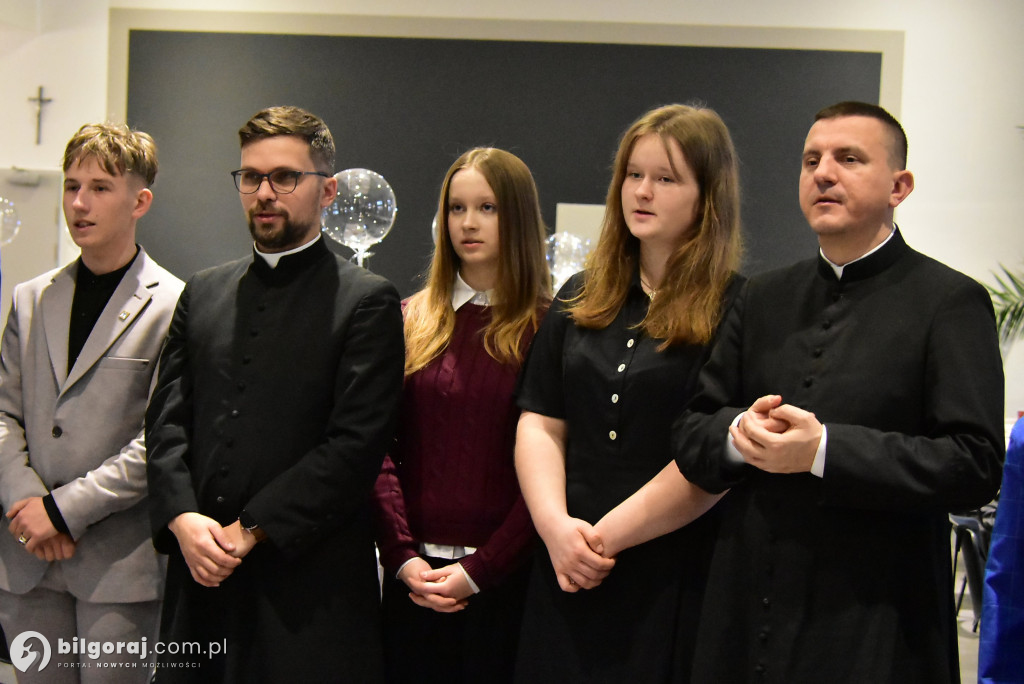 Młodzi sercem u Boga. Diecezjalne spotkanie opłatkowe KSM w Biszczy