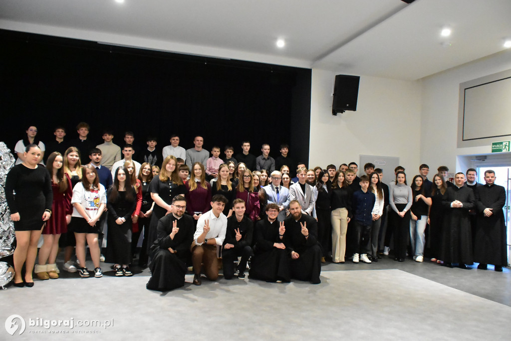 Młodzi sercem u Boga. Diecezjalne spotkanie opłatkowe KSM w Biszczy