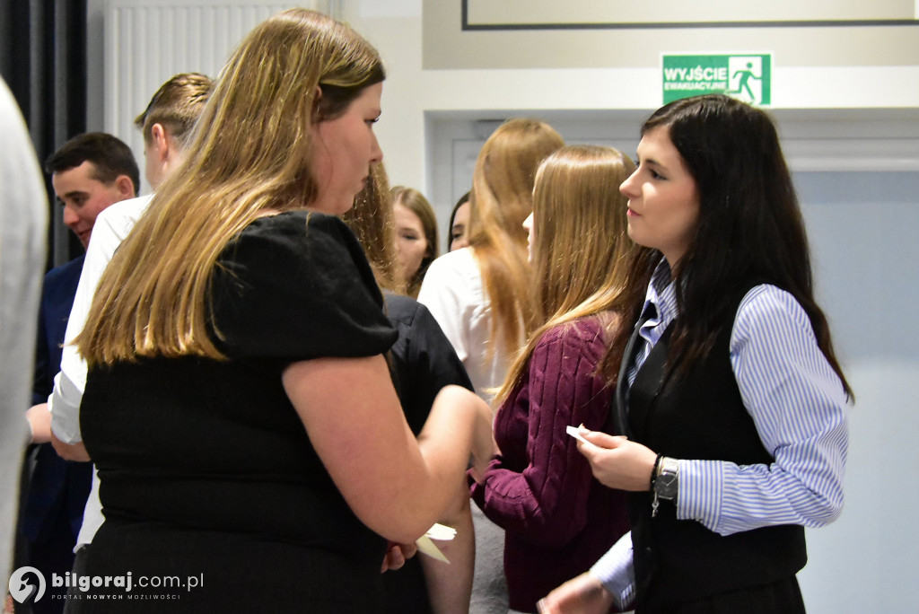 Młodzi sercem u Boga. Diecezjalne spotkanie opłatkowe KSM w Biszczy