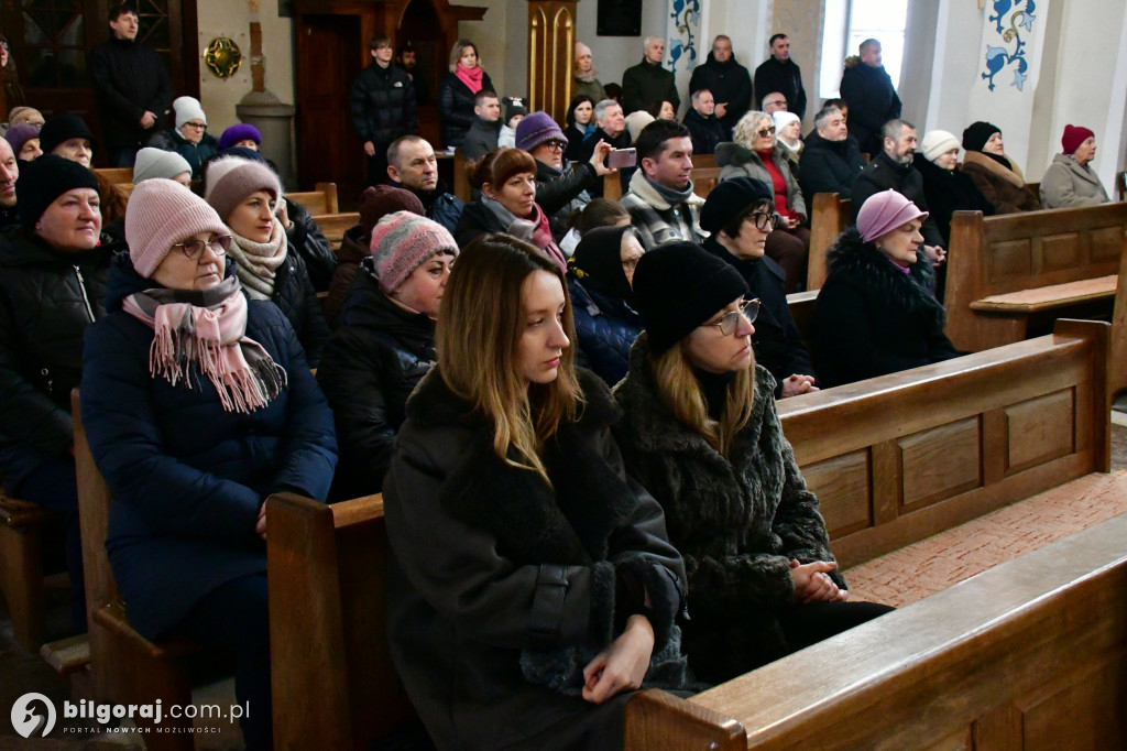 Kolędowanie we frampolskim kościele