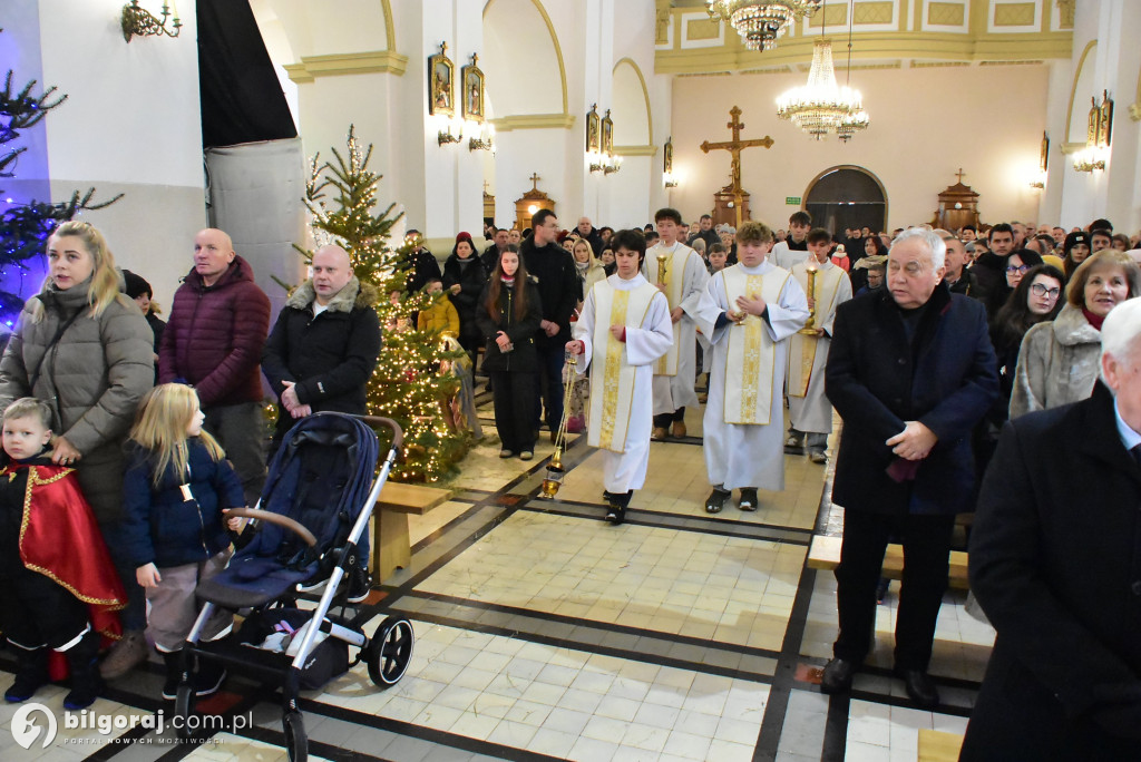 XII Orszak Trzech Króli w Biłgoraju: Manifestacja wiary, radości i wspólnoty