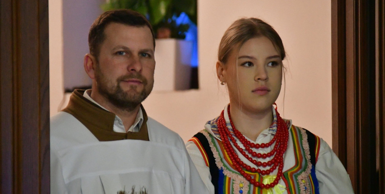 Łukowa połączyła tradycje. Orszak Trzech Króli, dunajowanie i lekcja tożsamości