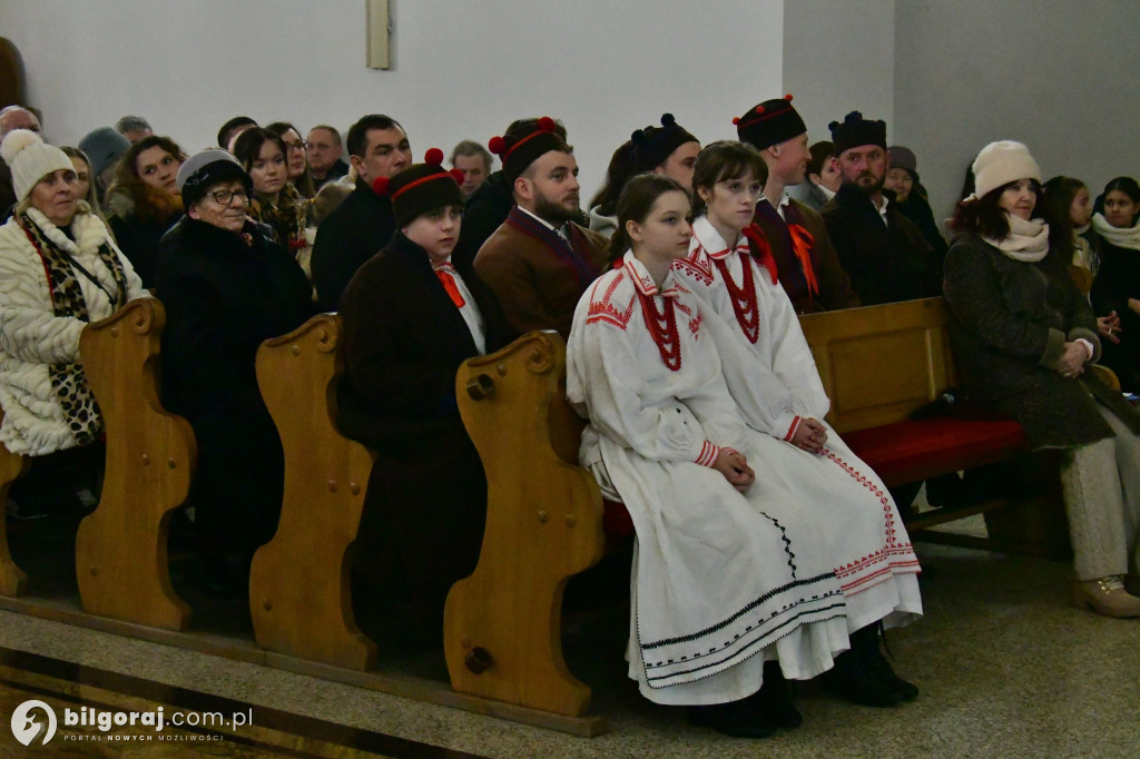 Łukowa połączyła tradycje. Orszak Trzech Króli, dunajowanie i lekcja tożsamości
