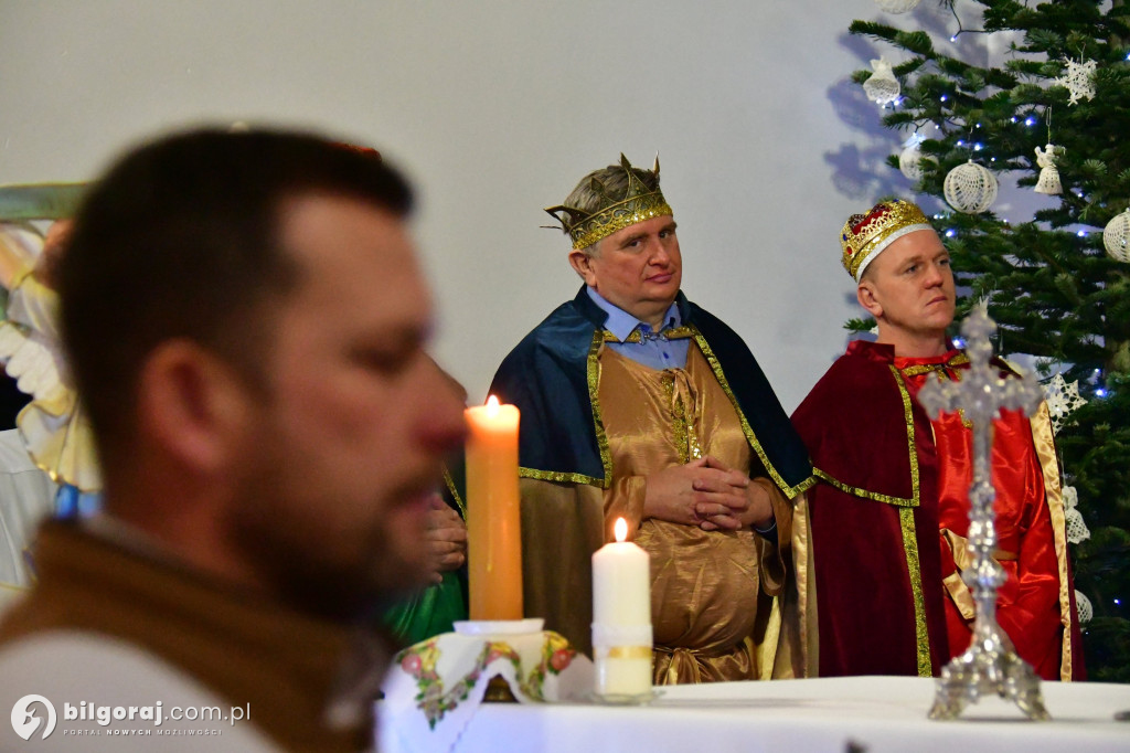 Łukowa połączyła tradycje. Orszak Trzech Króli, dunajowanie i lekcja tożsamości