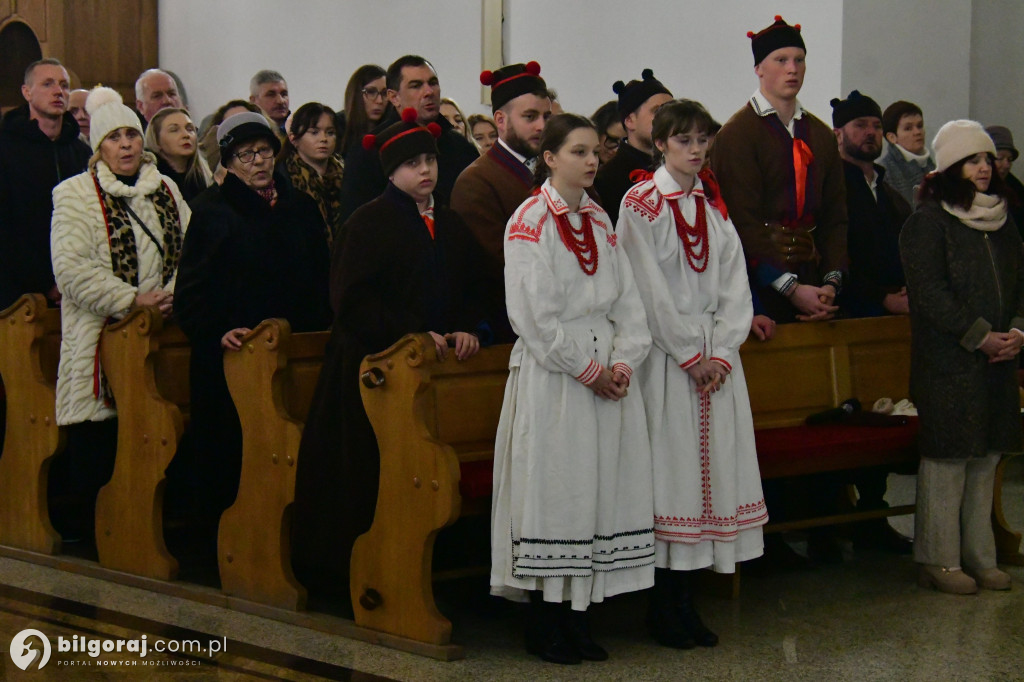 Łukowa połączyła tradycje. Orszak Trzech Króli, dunajowanie i lekcja tożsamości