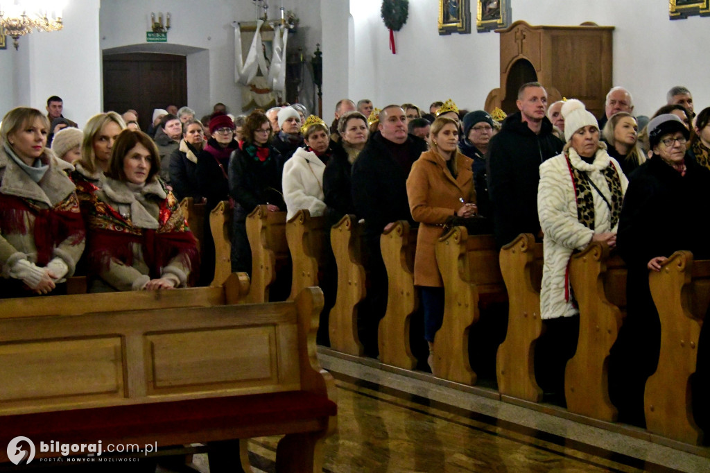 Łukowa połączyła tradycje. Orszak Trzech Króli, dunajowanie i lekcja tożsamości