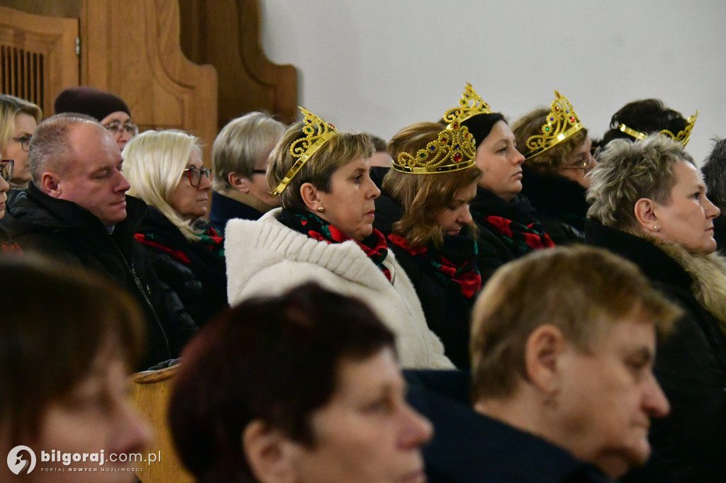 Łukowa połączyła tradycje. Orszak Trzech Króli, dunajowanie i lekcja tożsamości