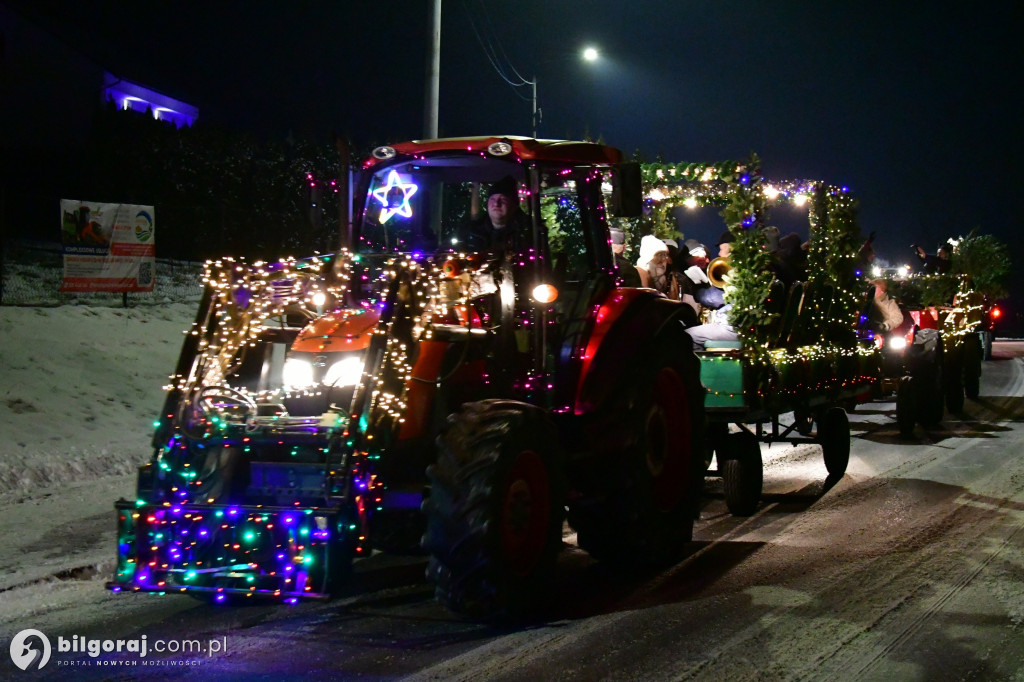 Łukowa połączyła tradycje. Orszak Trzech Króli, dunajowanie i lekcja tożsamości