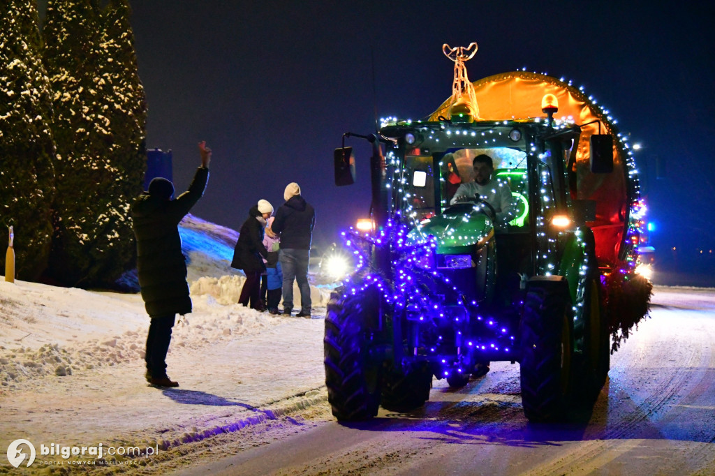 Łukowa połączyła tradycje. Orszak Trzech Króli, dunajowanie i lekcja tożsamości