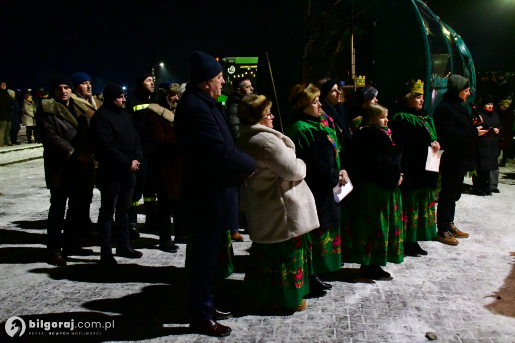 Łukowa połączyła tradycje. Orszak Trzech Króli, dunajowanie i lekcja tożsamości