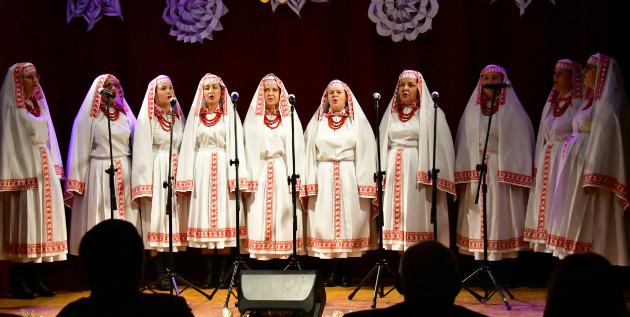 Złota Gwiazda Betlejemska zaświeciła w Obszy. Relacja z IV Konkursu Kolęd