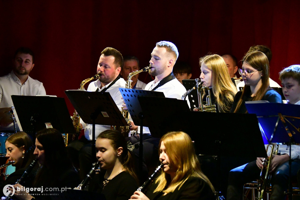 Złota Gwiazda Betlejemska zaświeciła w Obszy. Relacja z IV Konkursu Kolęd