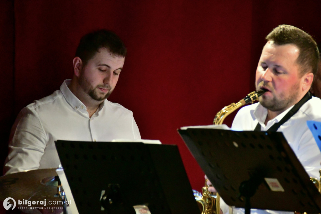 Złota Gwiazda Betlejemska zaświeciła w Obszy. Relacja z IV Konkursu Kolęd