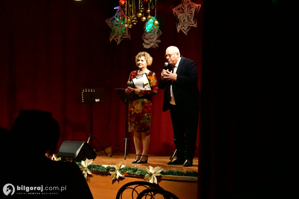 Złota Gwiazda Betlejemska zaświeciła w Obszy. Relacja z IV Konkursu Kolęd