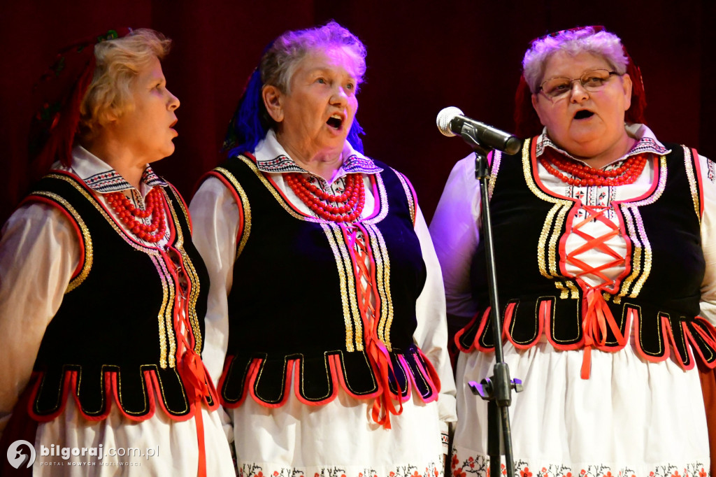 Złota Gwiazda Betlejemska zaświeciła w Obszy. Relacja z IV Konkursu Kolęd