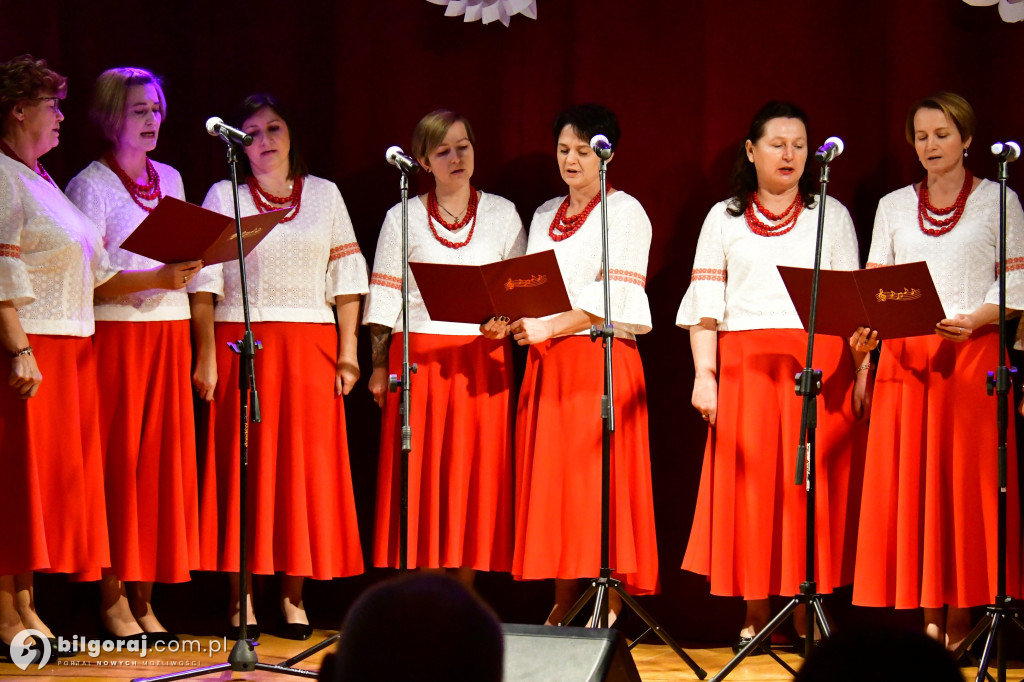 Złota Gwiazda Betlejemska zaświeciła w Obszy. Relacja z IV Konkursu Kolęd