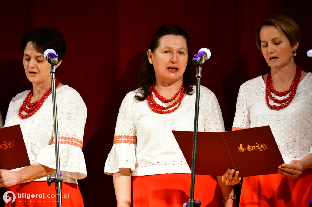 Złota Gwiazda Betlejemska zaświeciła w Obszy. Relacja z IV Konkursu Kolęd