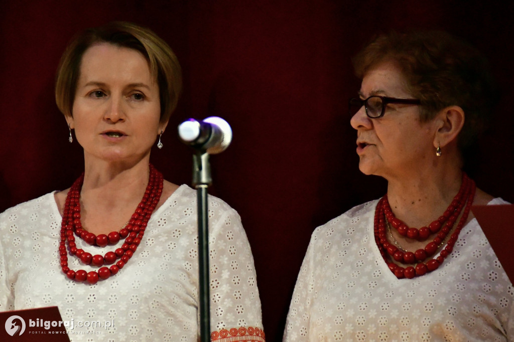 Złota Gwiazda Betlejemska zaświeciła w Obszy. Relacja z IV Konkursu Kolęd