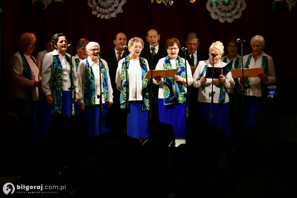 Złota Gwiazda Betlejemska zaświeciła w Obszy. Relacja z IV Konkursu Kolęd