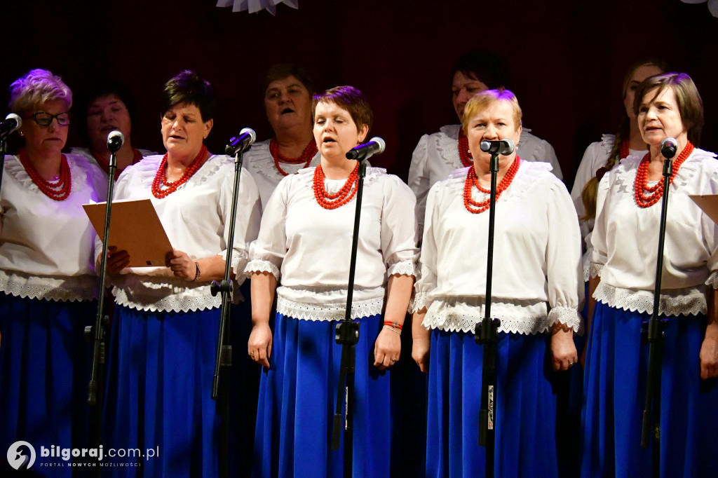 Złota Gwiazda Betlejemska zaświeciła w Obszy. Relacja z IV Konkursu Kolęd
