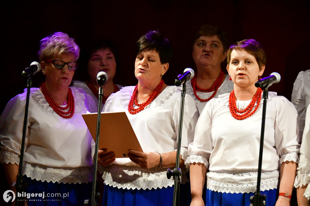Złota Gwiazda Betlejemska zaświeciła w Obszy. Relacja z IV Konkursu Kolęd