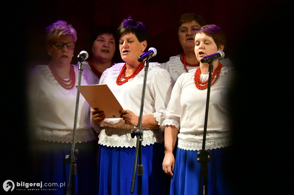 Złota Gwiazda Betlejemska zaświeciła w Obszy. Relacja z IV Konkursu Kolęd