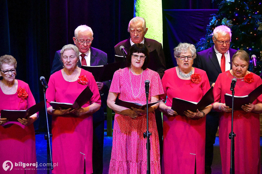 Herody na scenie Biłgorajskiego Centrum Kultury i kolędowanie z seniorami