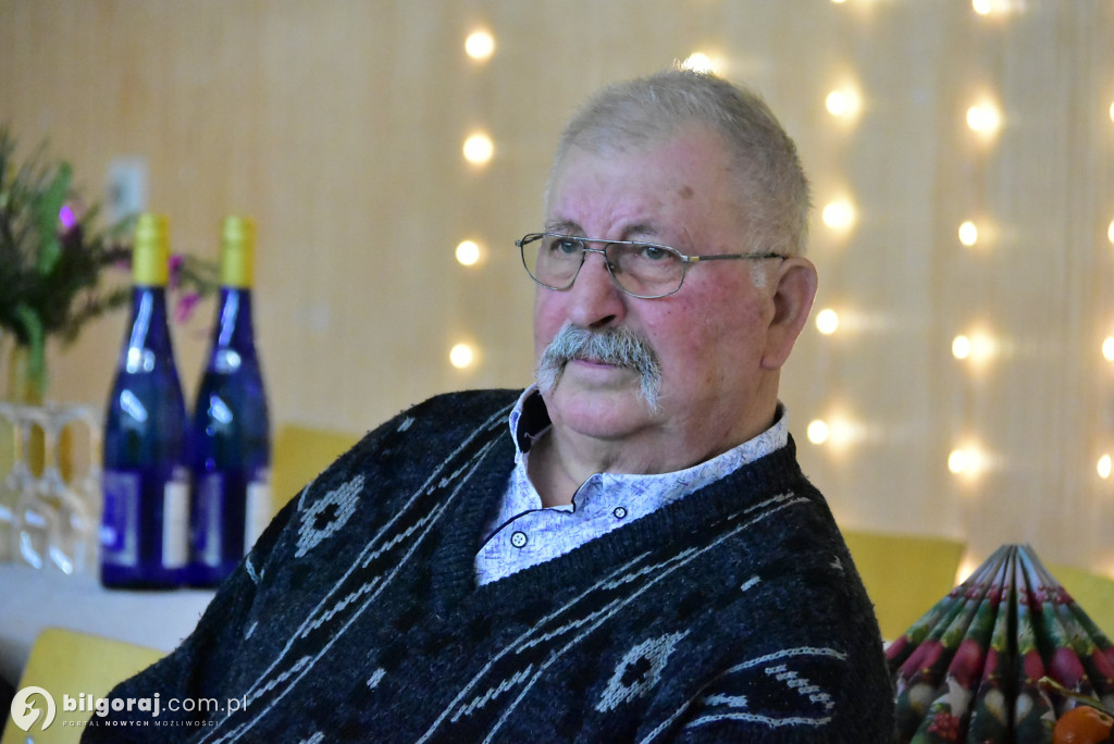 Noworoczne kolędowanie i teatr w Gromadzie w gminie Biłgoraj