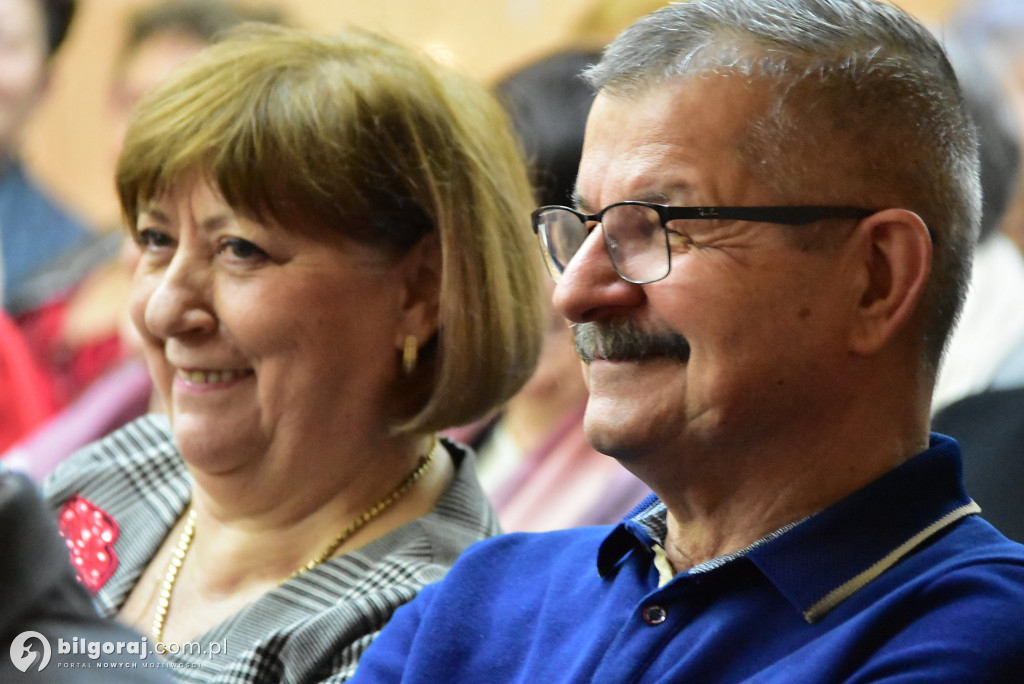 Noworoczne kolędowanie i teatr w Gromadzie w gminie Biłgoraj