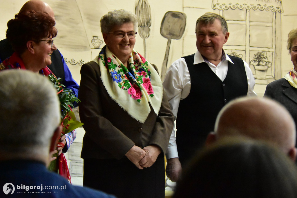 Noworoczne kolędowanie i teatr w Gromadzie w gminie Biłgoraj