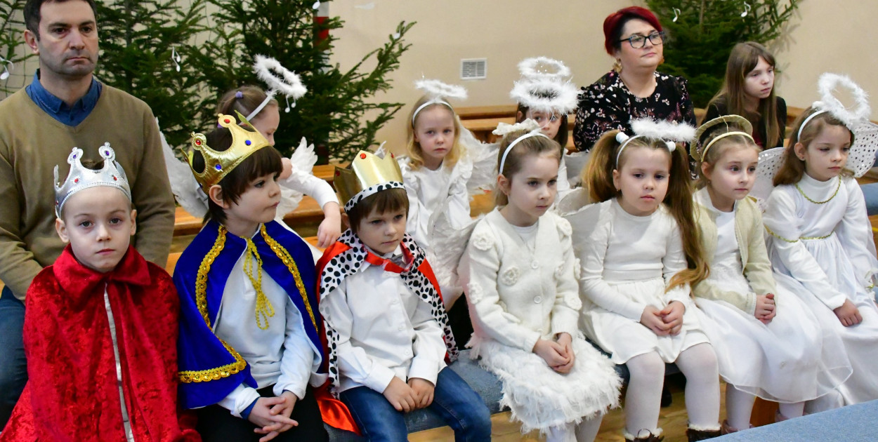 W Stanisławowie kolędują i pomagają