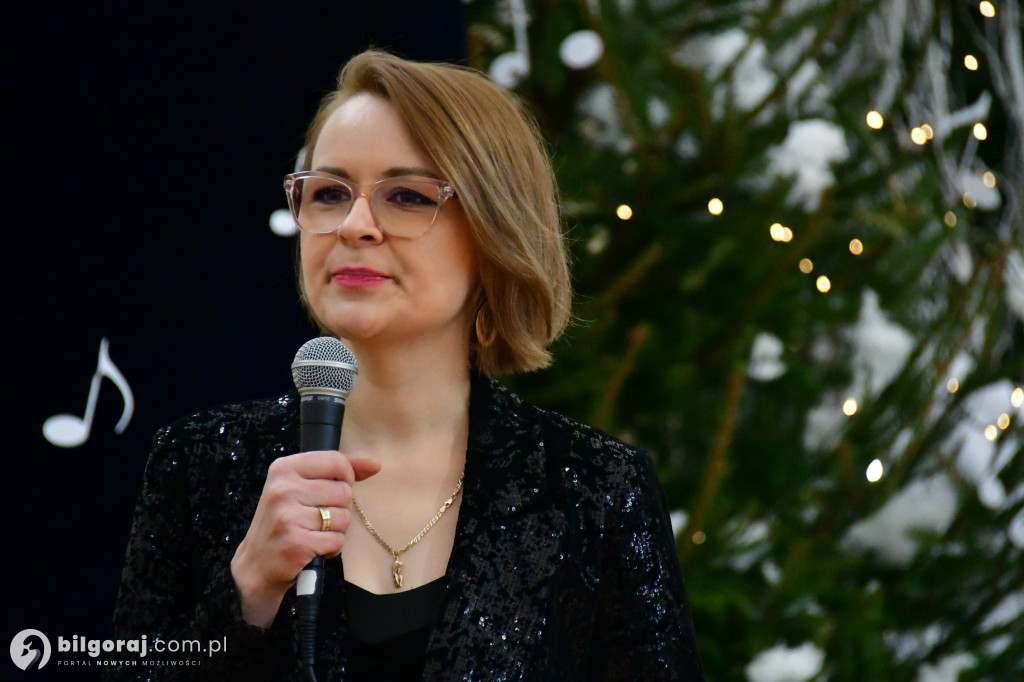 W Stanisławowie kolędują i pomagają