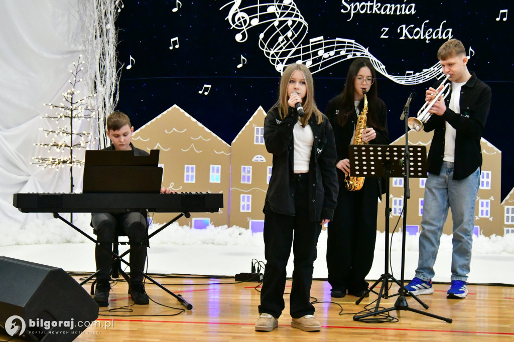 W Stanisławowie kolędują i pomagają